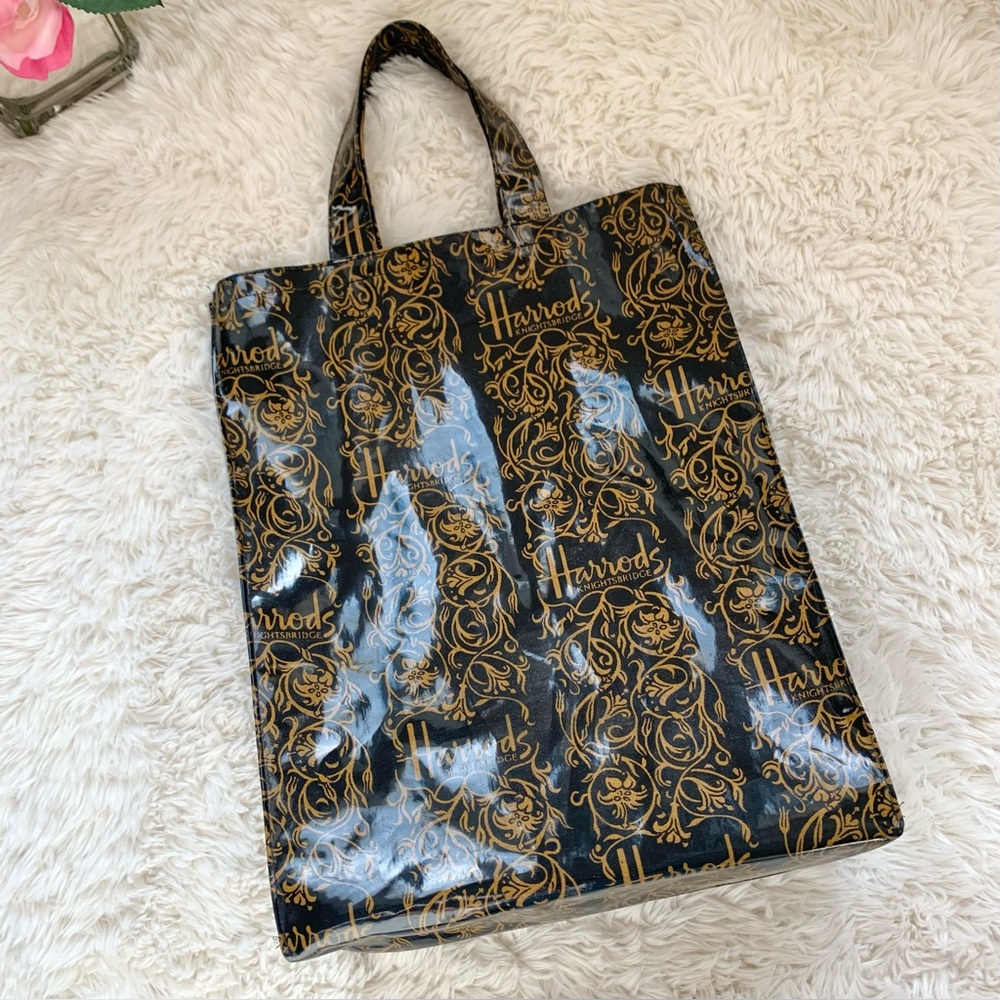 Harrods Knightsbridge Shopper Tote View 2